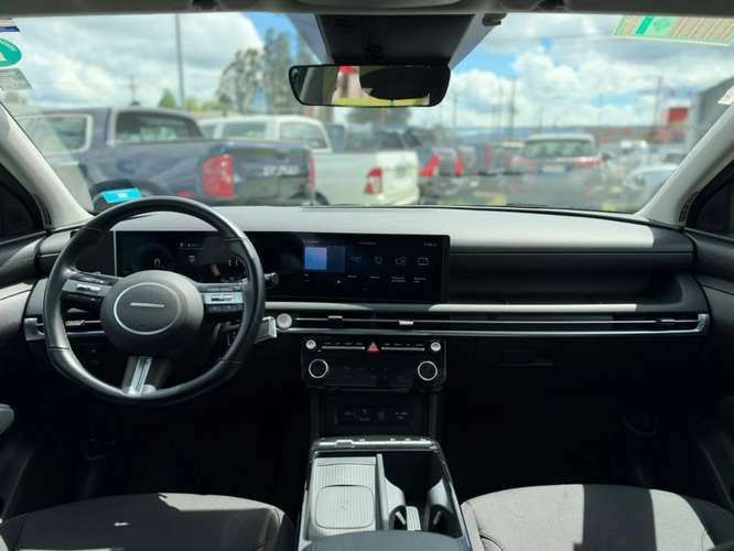 Hyundai Tucson NX4 1.6T HEV AT PLUS FL 2025 - Imagen 10