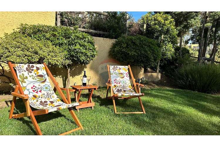 Jardin privado con vista privilegiada al mar