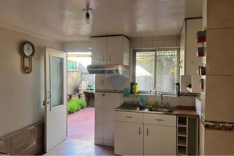 Casa en peñalolén, excelente conectividad - Imagen 7