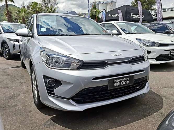 KIA RIO 4 2023 - Imagen 2