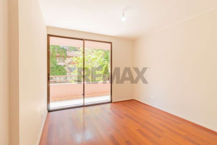 Depto 3d/2b remodelado en av. las condes - Imagen 13