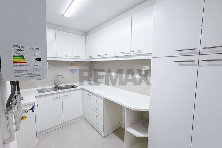 Depto 3d/2b remodelado en av. las condes - Imagen 7