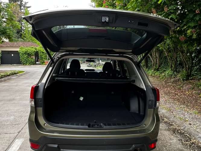 Subaru Forester XS 2.0i AWD AT año 2024