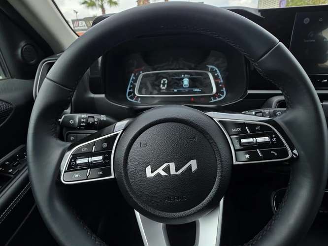 Kia Sonet 1.5 EX FULL 4X2 6MT 5P 2025