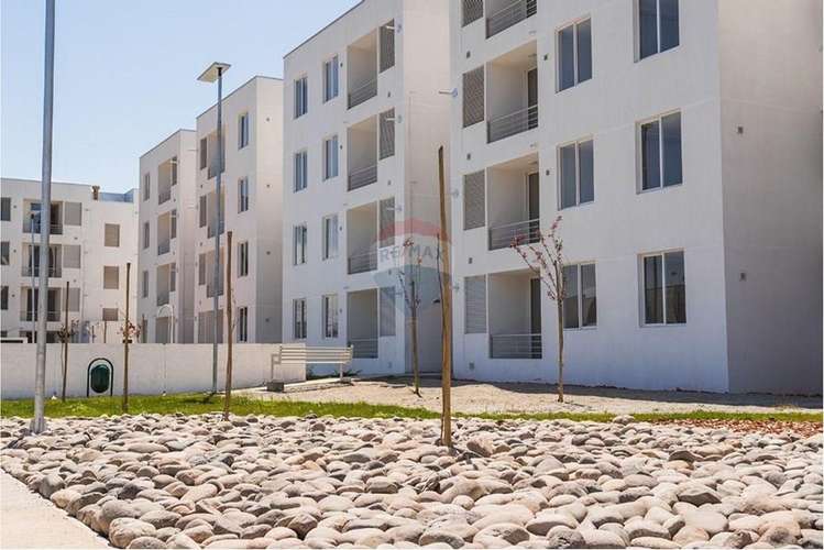 Comodo departamento en arriendo - Imagen 3