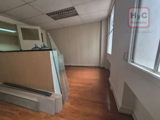 Oficina en Venta Pleno Santiago Centro – Excelente Ubicación - Imagen 11