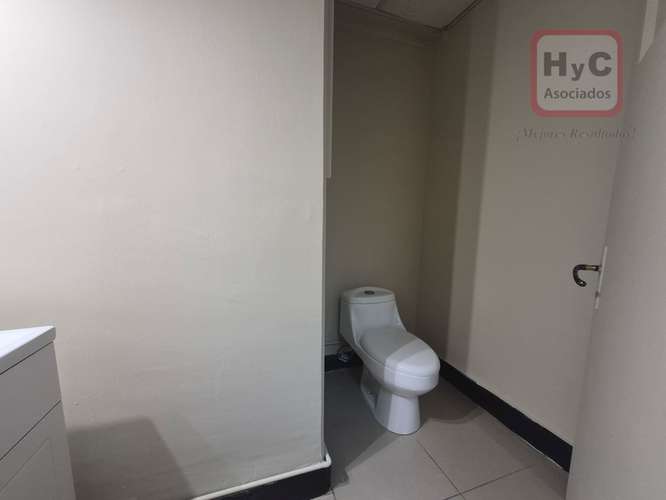 Oficina en Venta Pleno Santiago Centro – Excelente Ubicación - Imagen 12