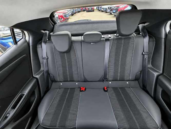 Opel Mokka 1.2 ELEGANCE AT 2023 - Imagen 19