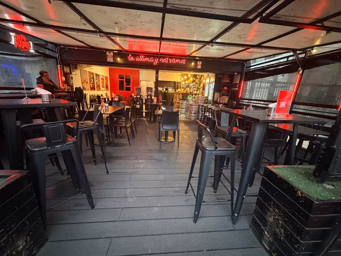 RESTOBAR, ÑUÑOA , IRARRAZABAL, PATENTE DE BAR