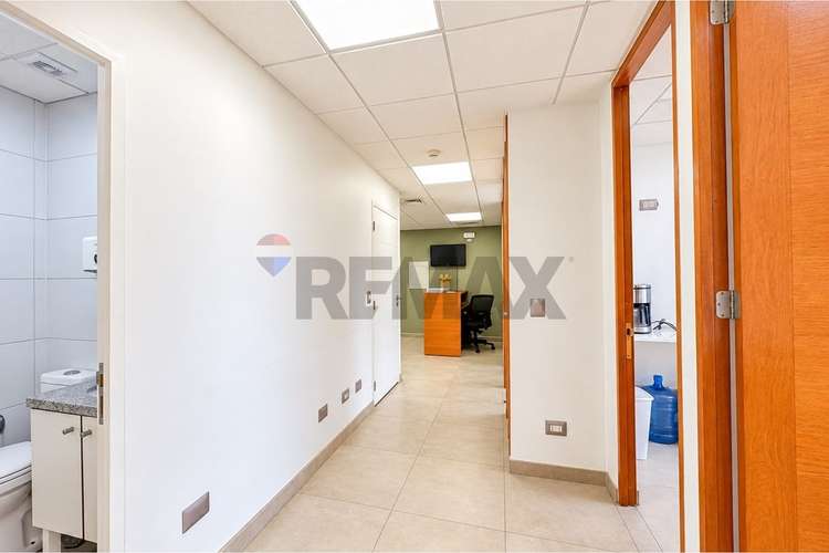 Oficina en providencia 3 privados, estac. y bodega - Imagen 15