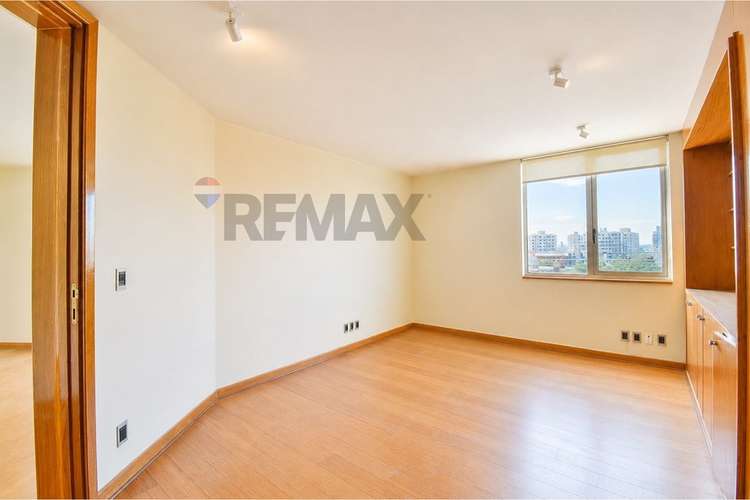 Exclusivo penthouse en el golf ! 4d + sala - Imagen 21