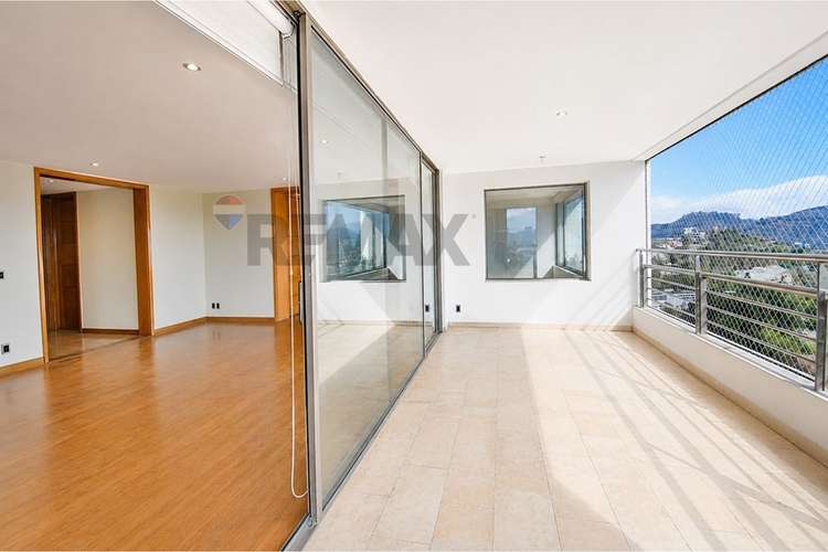 Exclusivo penthouse en el golf ! 4d + sala - Imagen 3