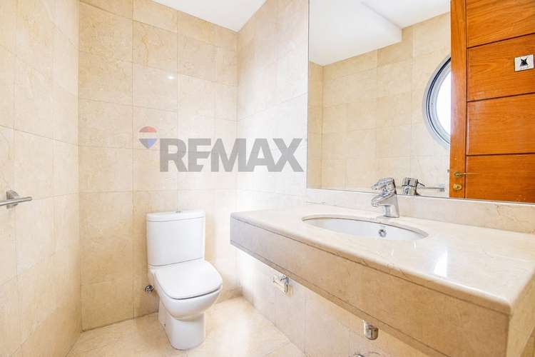 Exclusivo penthouse en el golf ! 4d + sala - Imagen 18