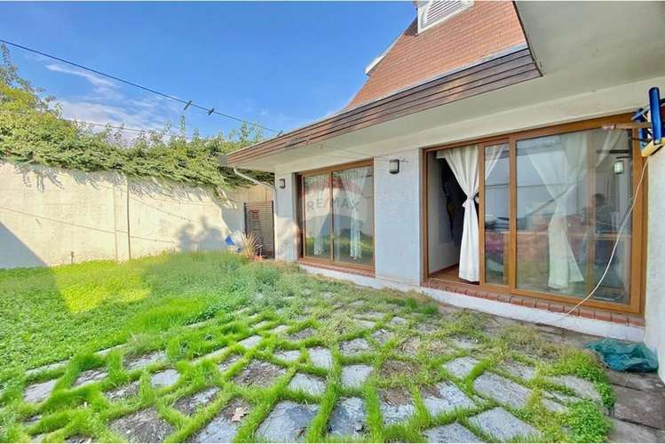 Casa en venta las condes 4 dorm+servicio - Imagen 3
