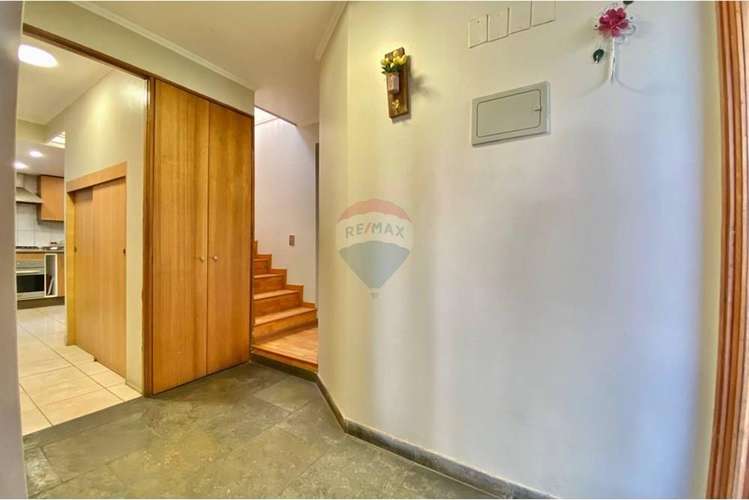 Casa en venta las condes 4 dorm+servicio - Imagen 4