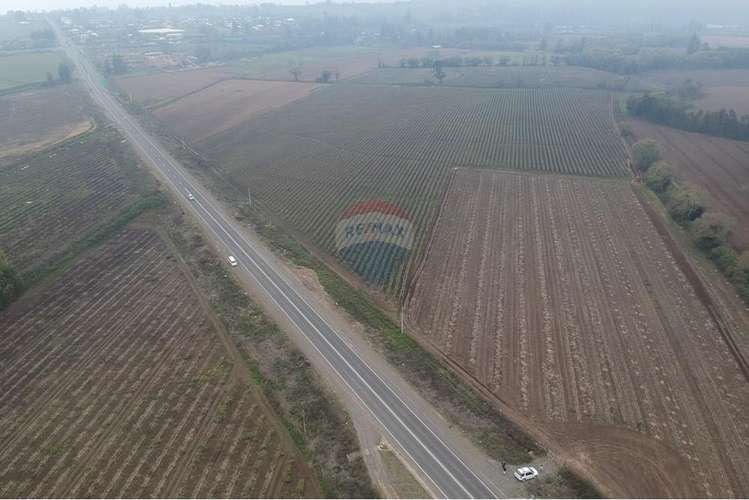 Terreno 10 ha a 700 mt cruce colbun - corralones.