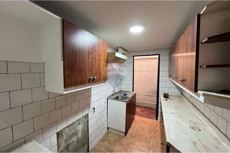 Se vende casa de 2 pisos en alameda de talca - Imagen 5