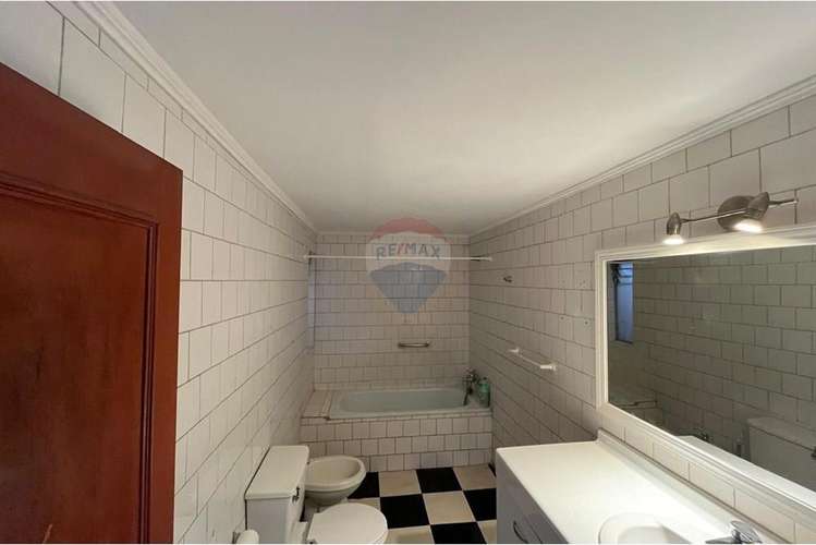 Se vende casa de 2 pisos en alameda de talca - Imagen 6