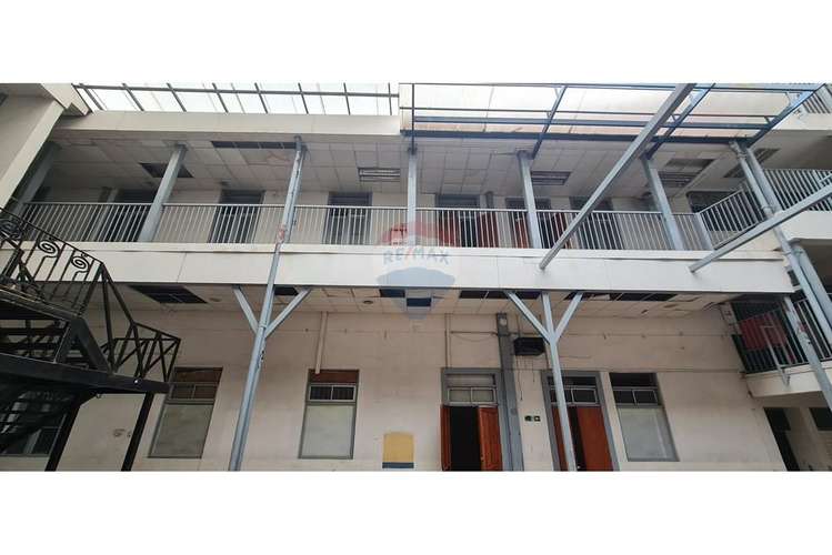 Edificio con anteproyecto aprobado - Imagen 7