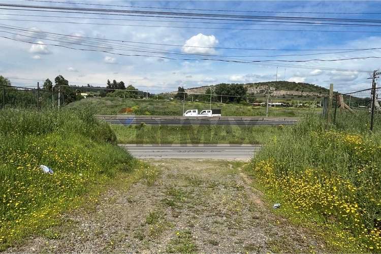 Se venden 10.000 m2 caletera km 257 talca - maule