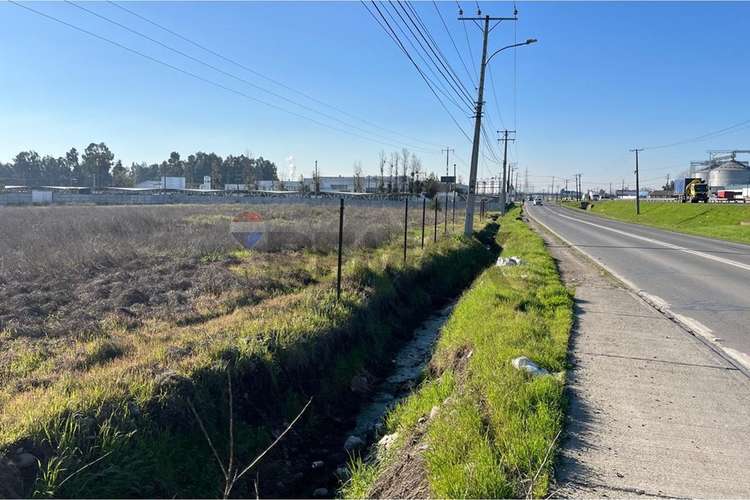 Se arrienda terreno industrial 9.500 m2  3km talca