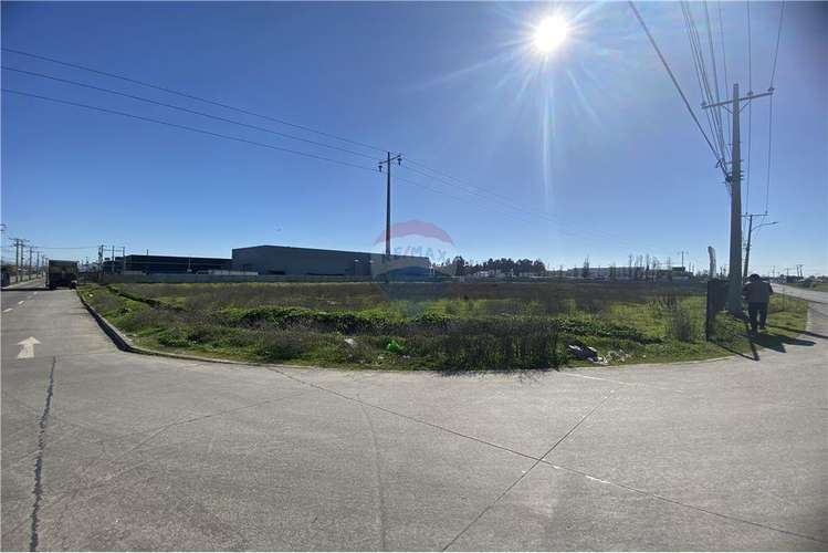 Se arrienda terreno industrial 9.500 m2  3km talca