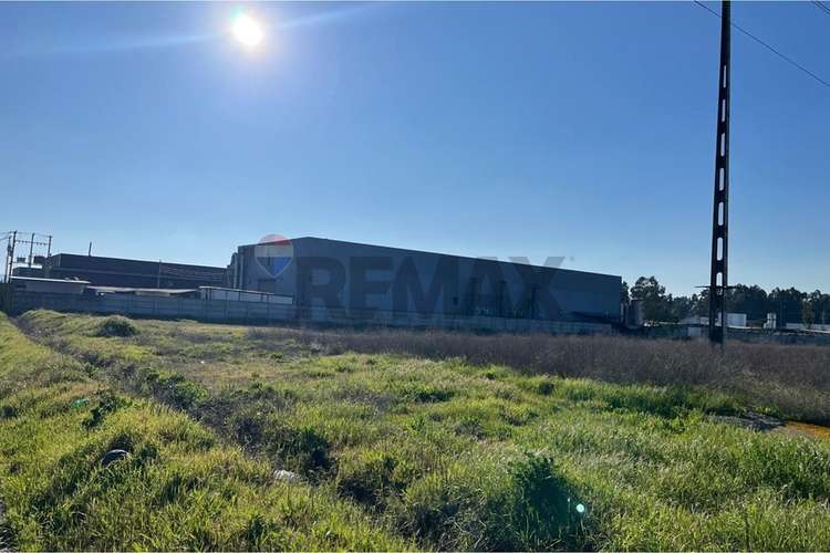 Se arrienda terreno industrial 9.500 m2  3km talca