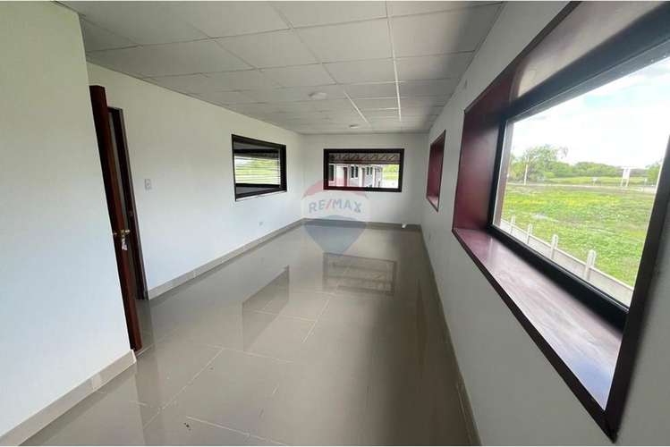 Se arriendan bodegas 510 m2, y 492 m2 como nuevas