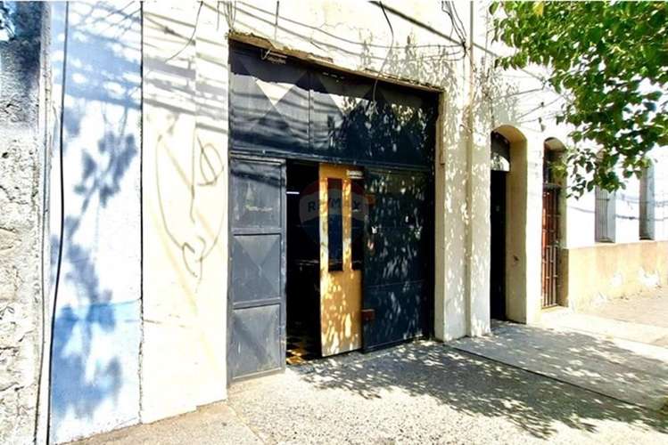 Oportunidad! casa comercial, pasos de metro ñuble