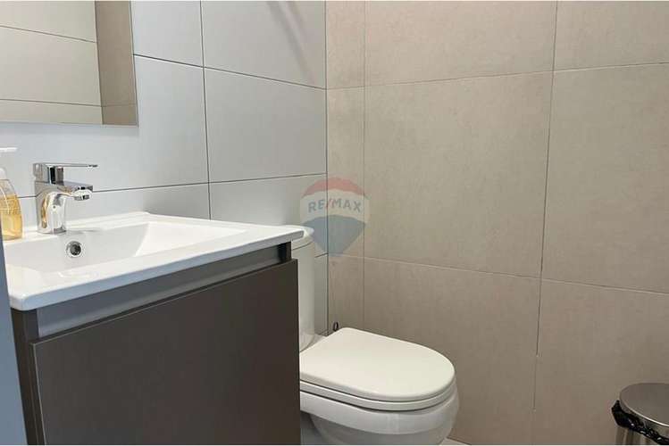 Se vende oficina centro pichimapu talca