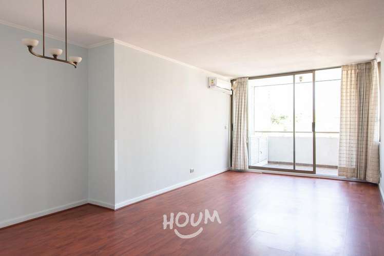 Departamento en Avenida Ricardo Lyon