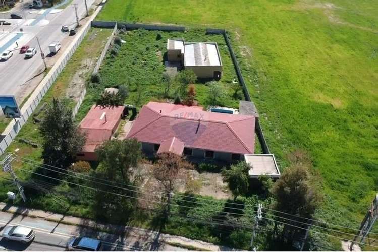 Se arrienda casa y contruccion las rastras