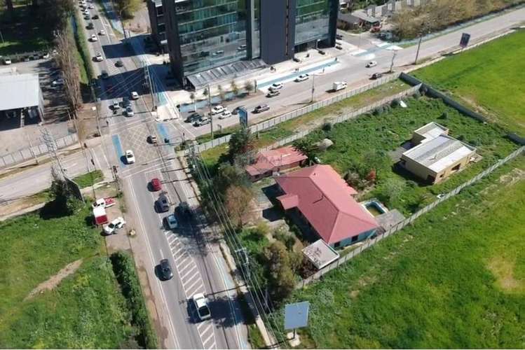 Se arrienda casa y contruccion las rastras