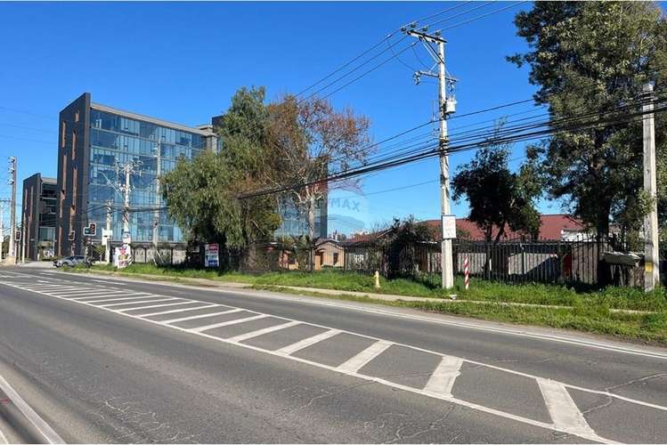 Se arrienda casa y contruccion las rastras