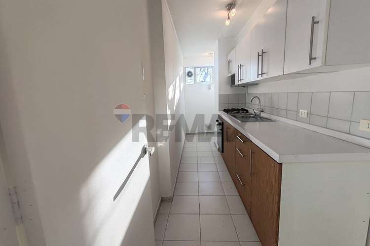Oportunidad! hermoso! 2 dorm, + 2 estac., ñuñoa - Imagen 8