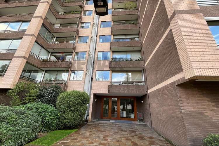 Se vende lindo depto 2 d en suite + 3b - Imagen 3