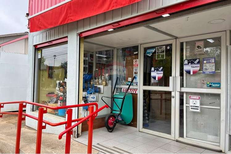 Se vende ferreteria centro de cumpeo, rio claro