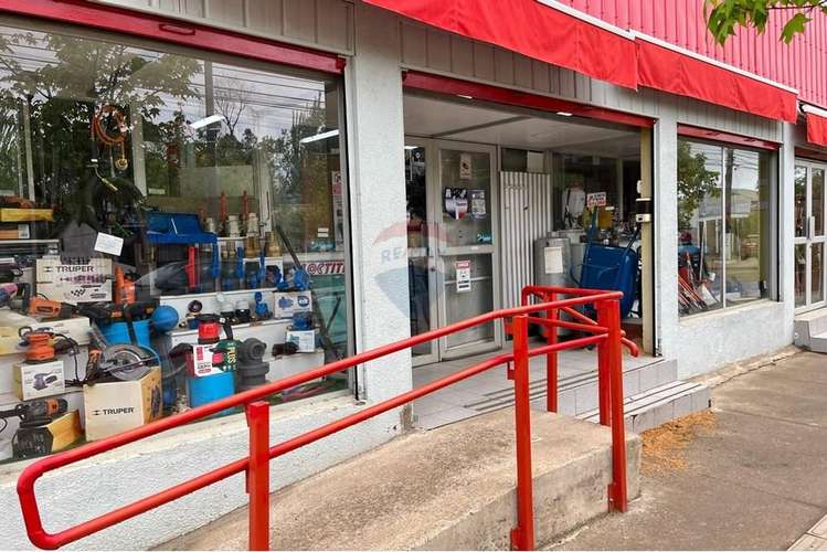 Se vende ferreteria centro de cumpeo, rio claro