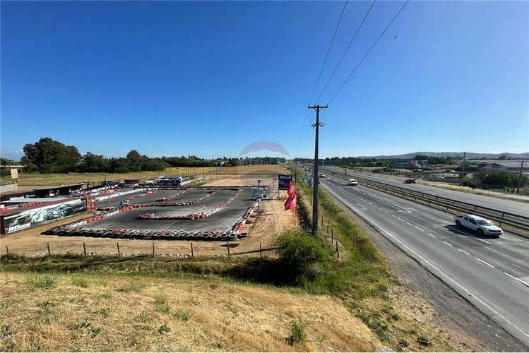 Arriendo lotes de 5.000 m2-3 uf x m2 cruce unihue.