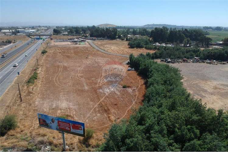 Arriendo lotes de 5.000 m2-3 uf x m2 cruce unihue.