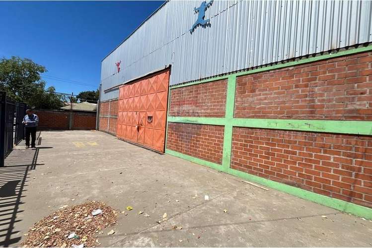 Arrienda bodega 682 m2 av. cancha rayada talca