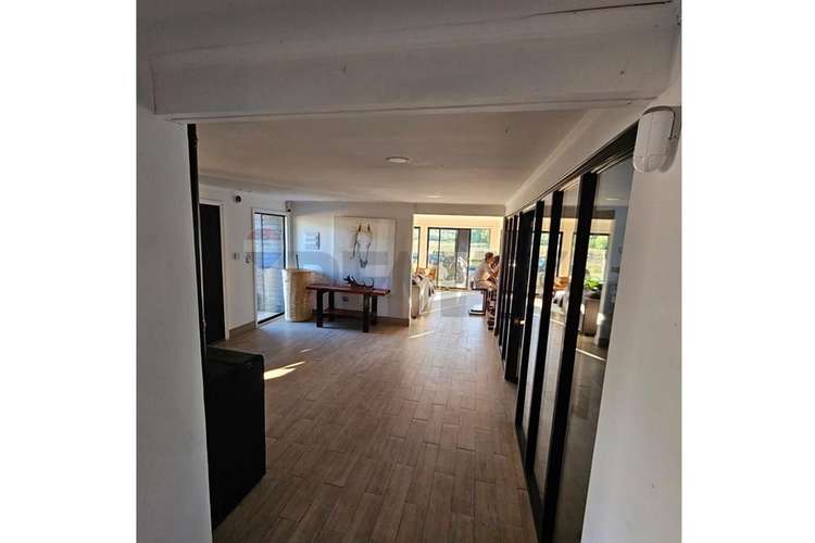 Se vende terreno 7,8 has , mas  casa y galpón - Imagen 5