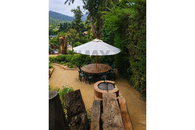 Casa en venta en el centro de cachagua