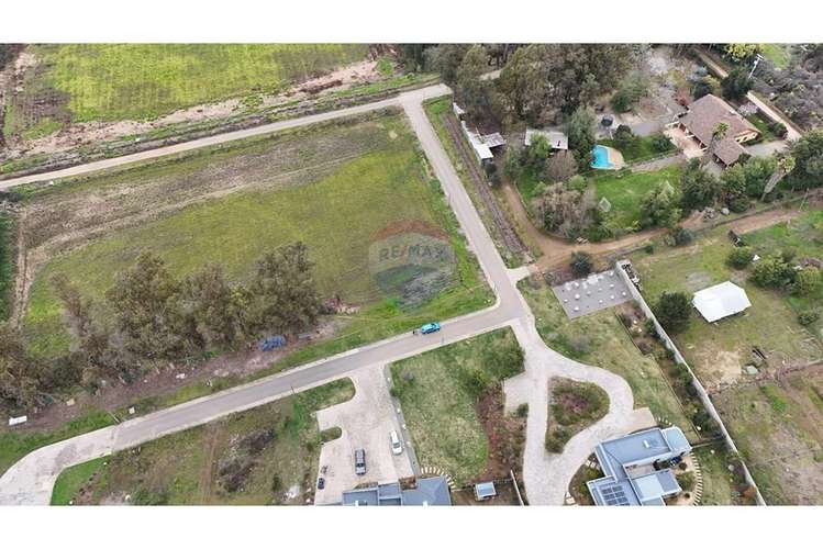 Se vende parcela de agrado 5.000 m2 puertas negras
