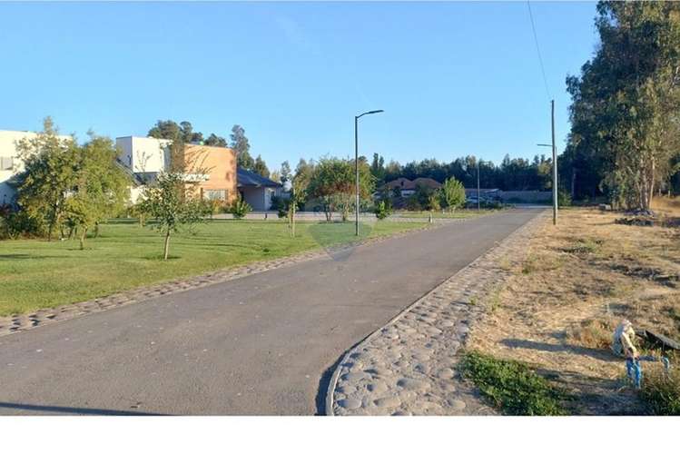 Se vende parcela de agrado 5.000 m2 puertas negras
