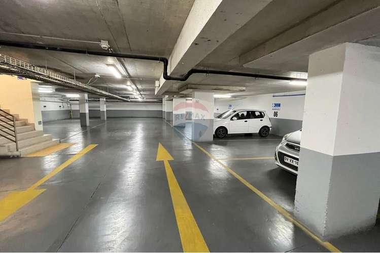 Arriendan 2 locales   en las rastras / 5 norte