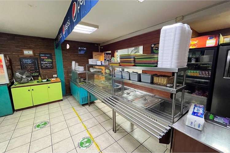 Se vende edifico comercial en curico centro