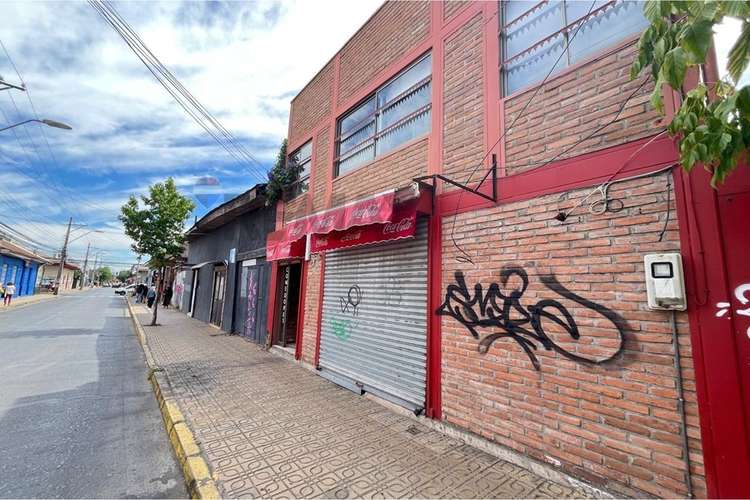 Se vende edifico comercial en curico centro