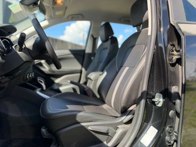 Chevrolet Tracker 1.2T AUT  2025 - Imagen 9