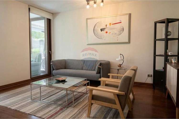 Depto con 450 m2 de jardín y piscina privados. - Imagen 8